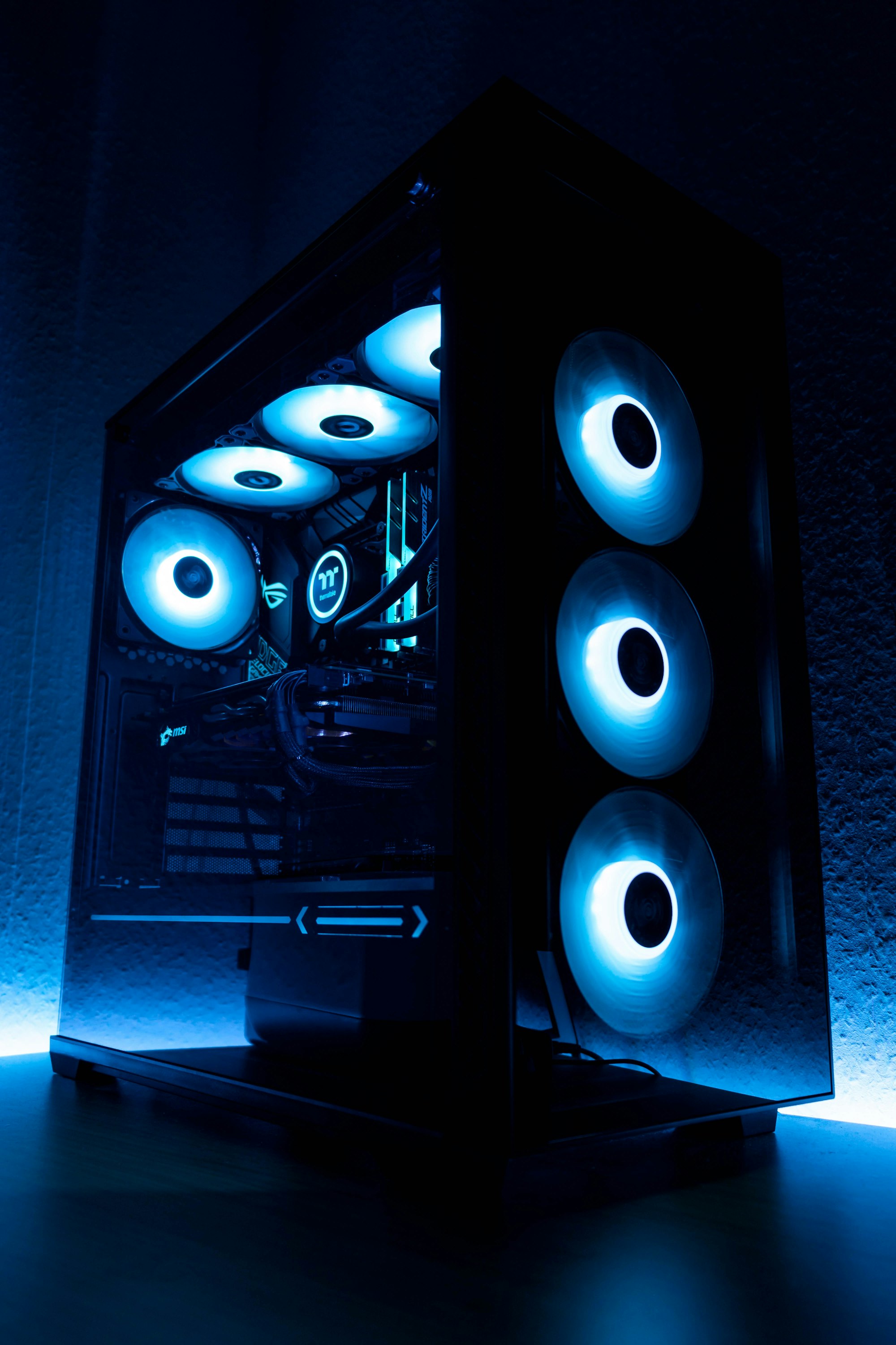PC workstation tower hardware